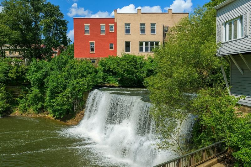 Chagrin Falls, OH